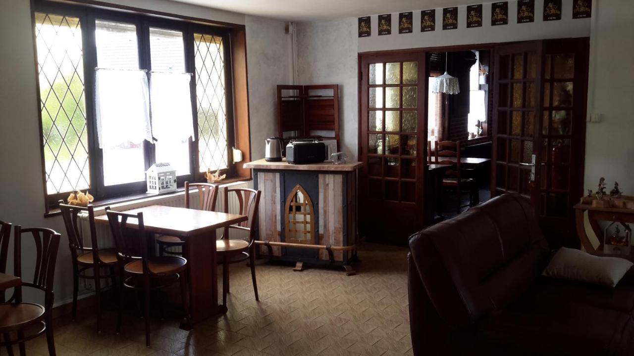 Au Gallodrome Et Table D'hotes En Estaminet Prive Bed & Breakfast *