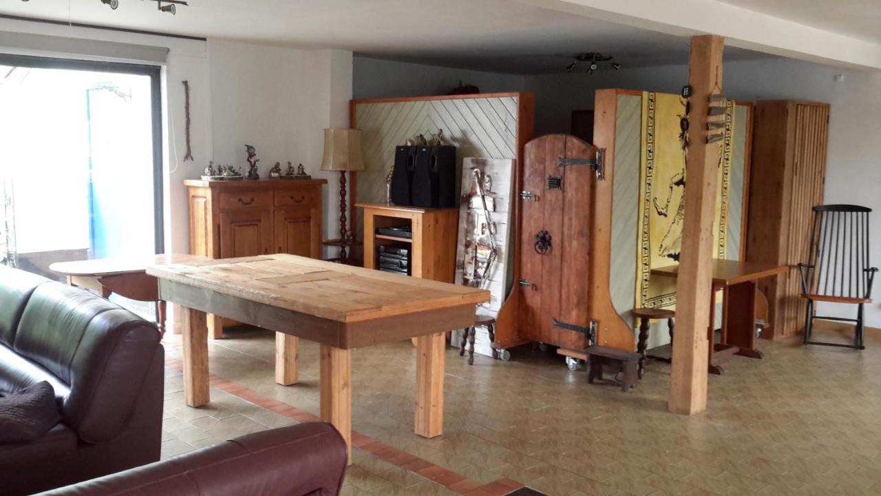Au Gallodrome Bed & Breakfast *