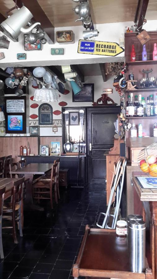 Alojamento de Acomodação e Pequeno-almoço Au Gallodrome Et Table D'hotes En Estaminet Prive *