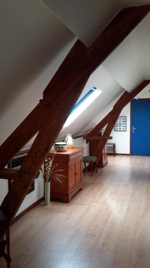 Au Gallodrome Bed & Breakfast Drincham